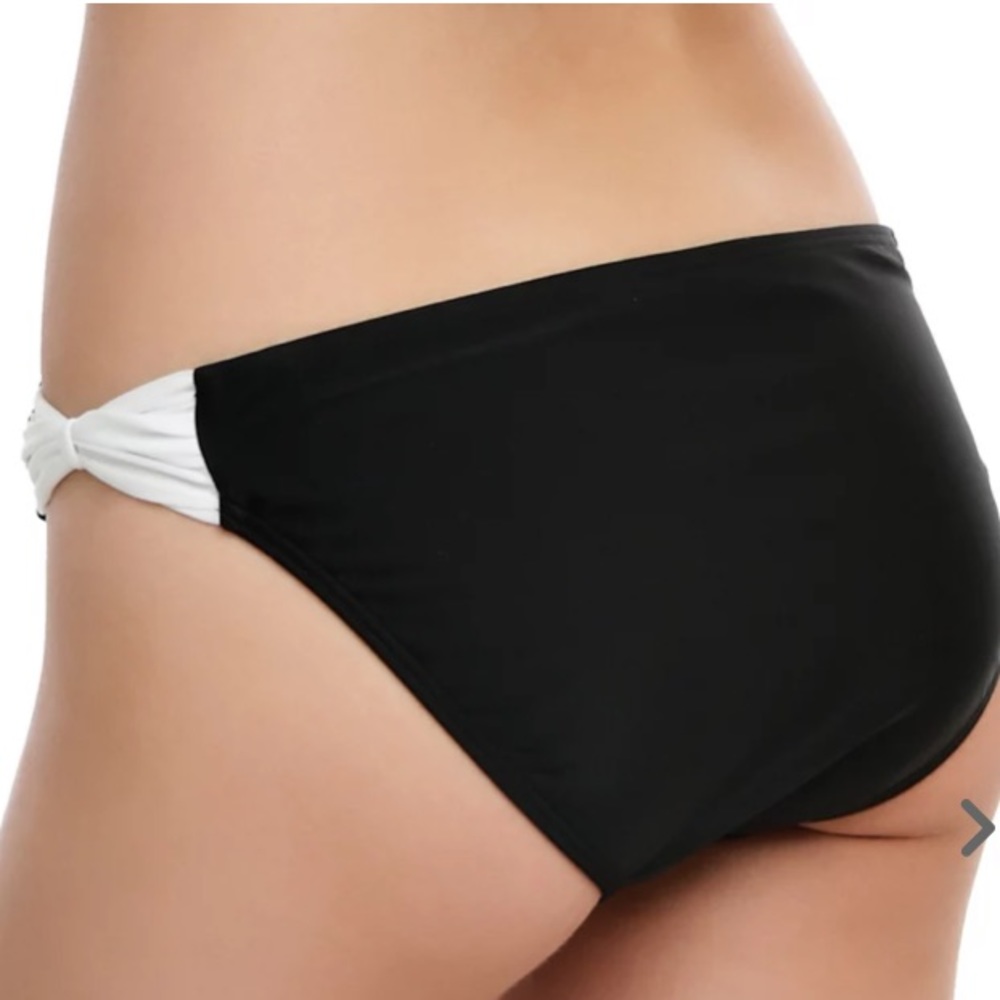 🖤Panda Swim Bottoms Hot Topic🖤‎ - Picture 3 of 5